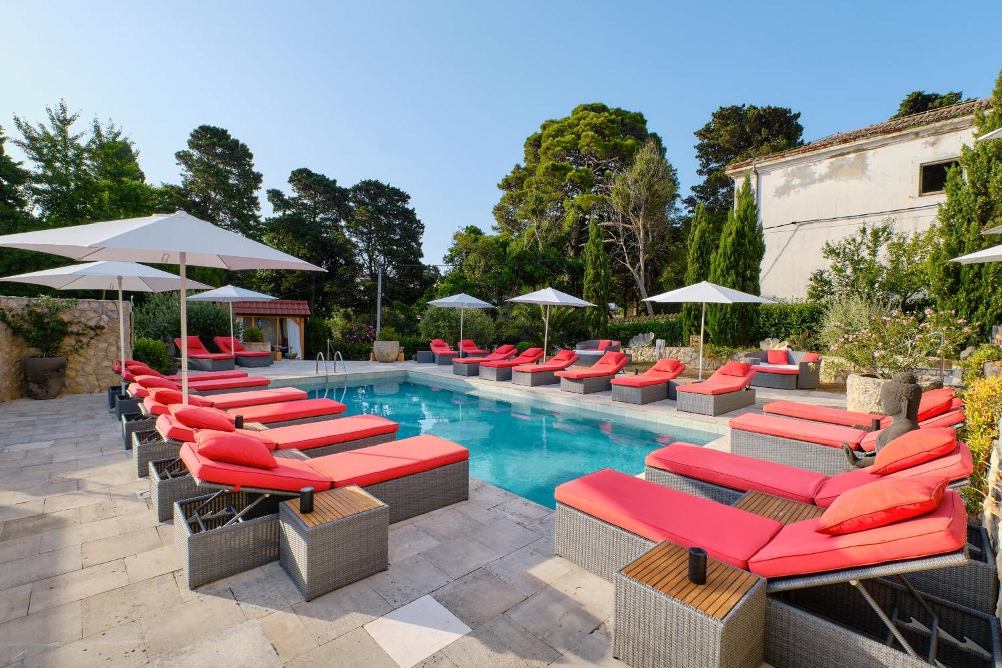 Dolphin Suites Вели-Лошинь Экстерьер фото